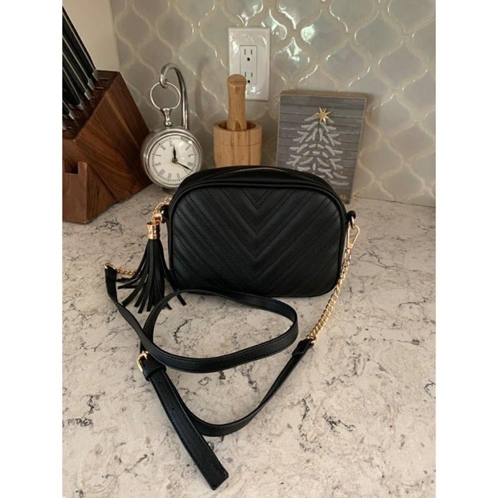 New Quilted Black Crossbody Bag Trendy Design Shoulder Purse - Picture 4 of 5